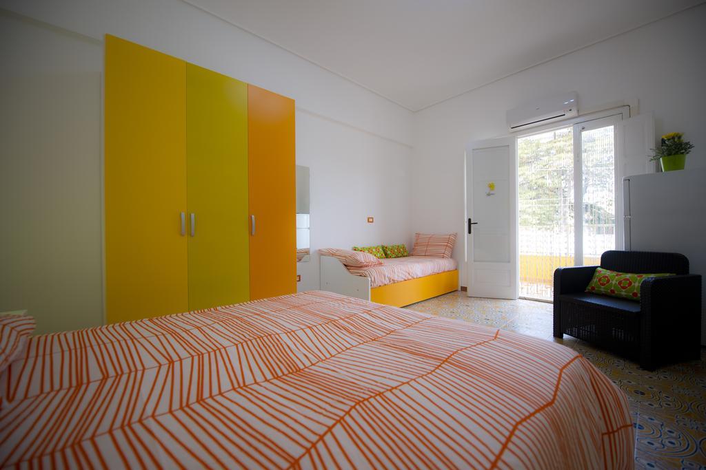 B&B Fiori Gialli Caucana Санта-Кроче- Камерина Номер фото